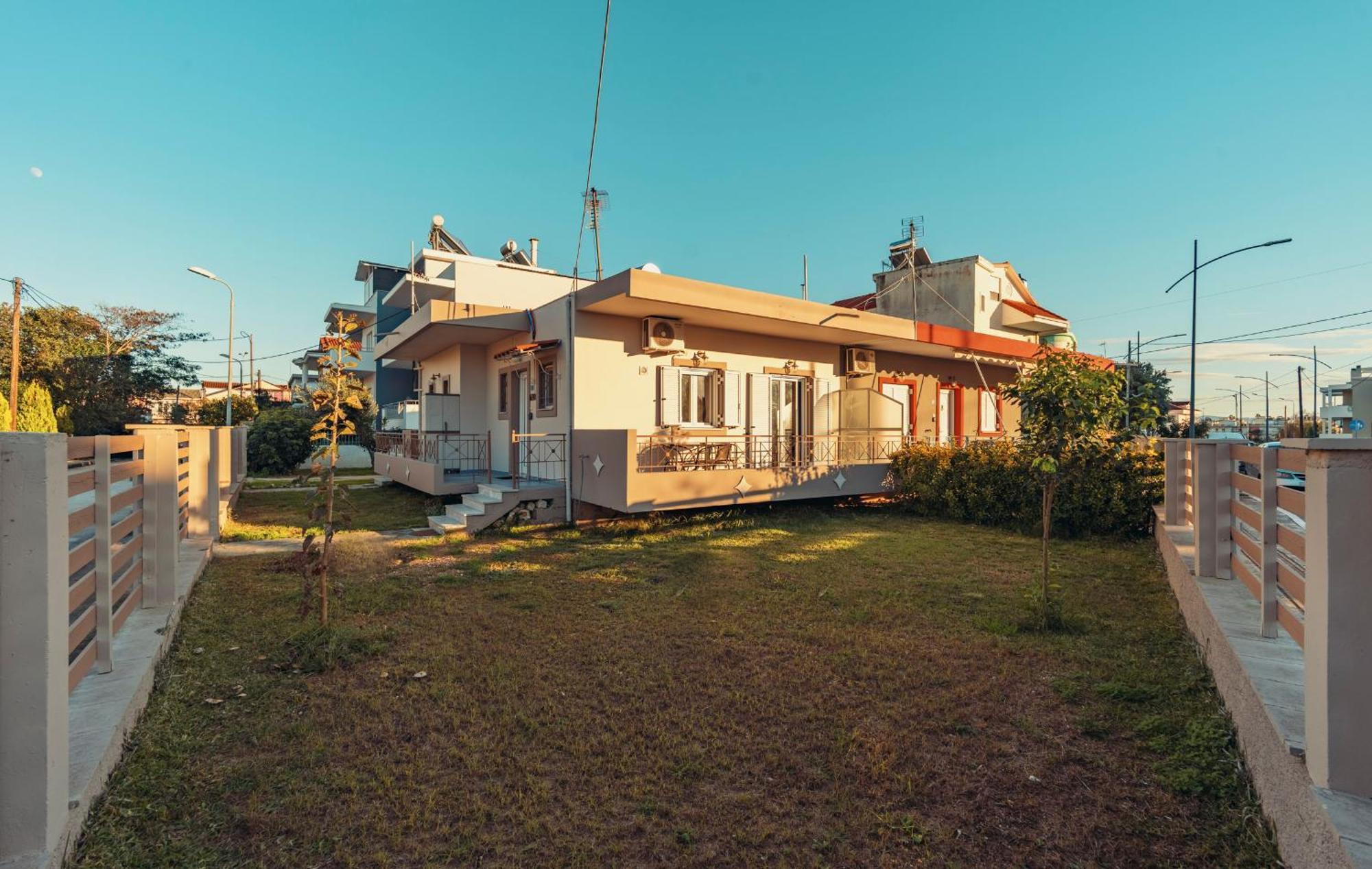 Cherry House بريفيزا المظهر الخارجي الصورة